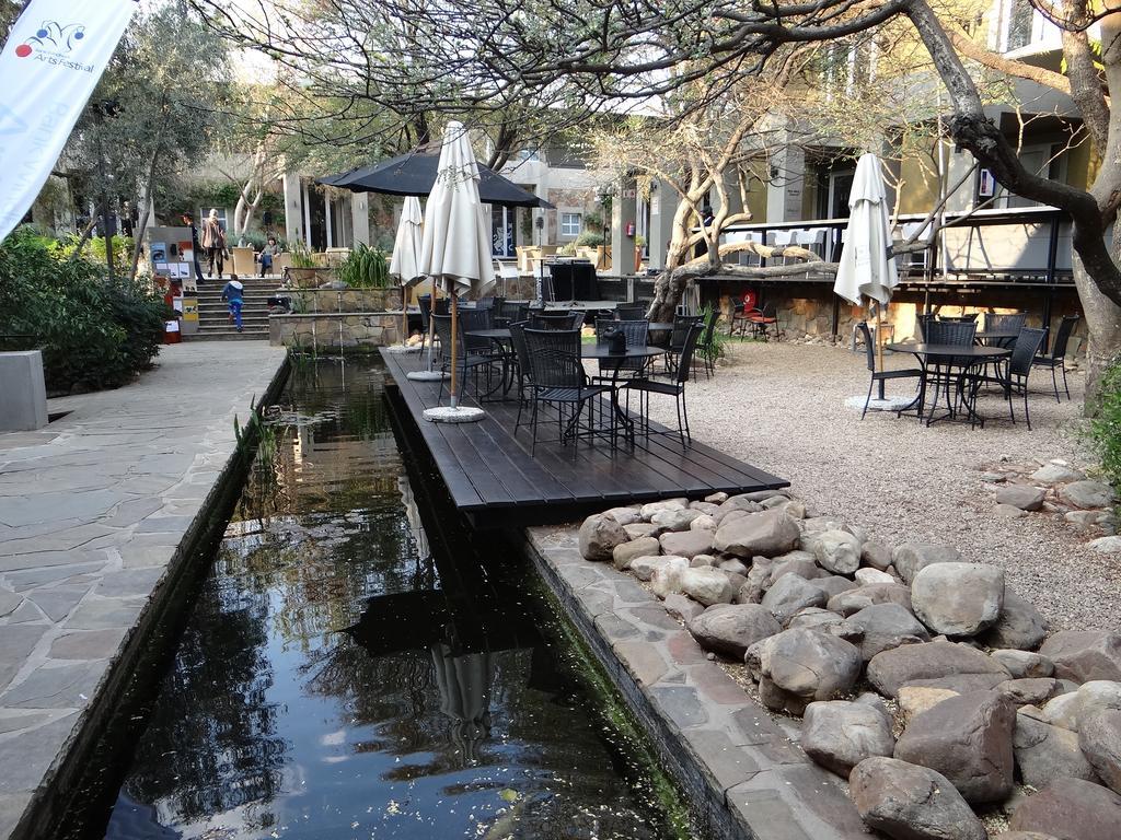 Eagle Views Windhoek Esterno foto